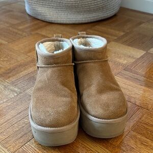 Ugg ultra mini platform chestnut